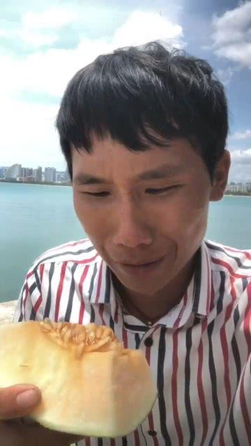 带你吃瓜摄影师,带你领略“带你吃瓜”摄影师的独特视角